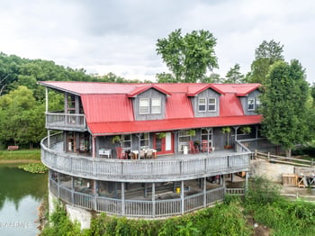 1433 Smith School Rd, Strawberry Plains, TN 37871