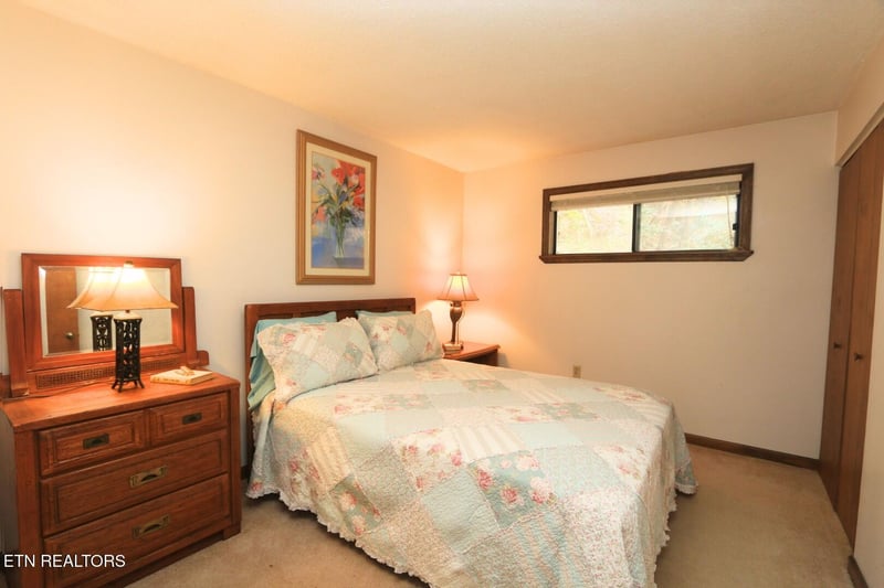 1435 Wiley Oakley Dr #APT 158, Gatlinburg, TN 37738