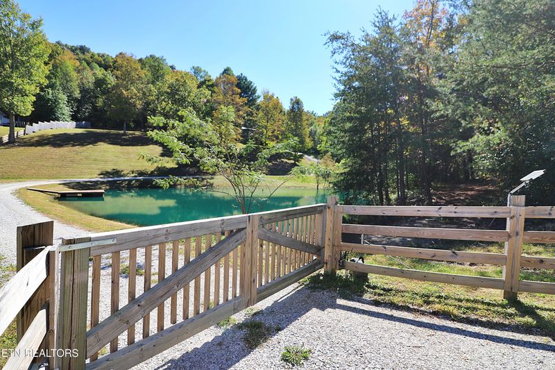 1436 Alderville Rd, Winfield, TN 37892