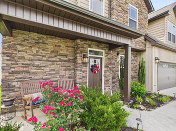 1438 Dream Catcher Dr, Knoxville, TN 37920