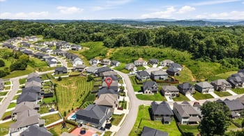 1439 Ridge Climber Rd, Knoxville, TN 37922