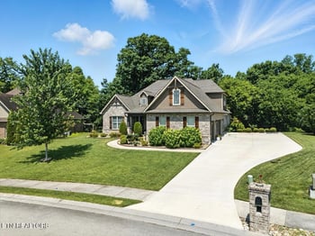 1439 St Thomas Way, Alcoa, TN 37701