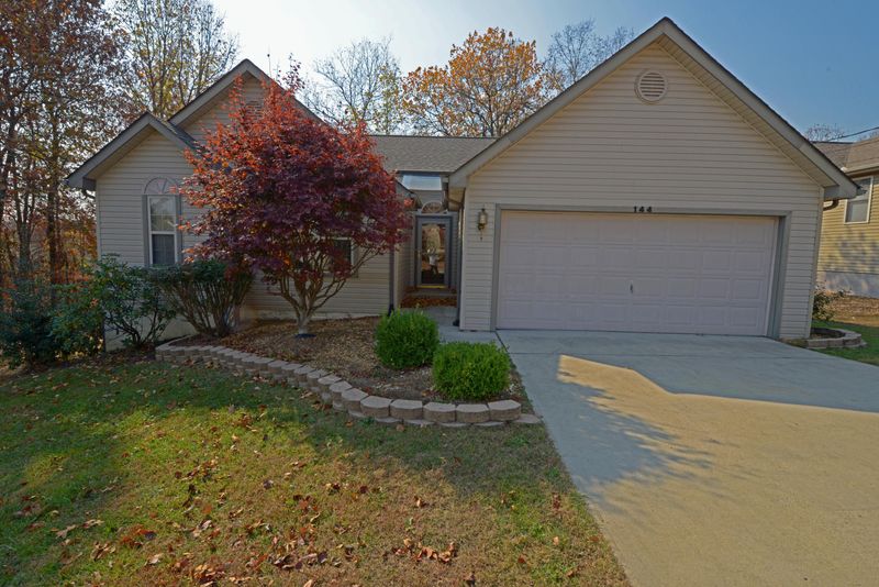 144 Berkshire Loop, Fairfield Glade, TN 38558
