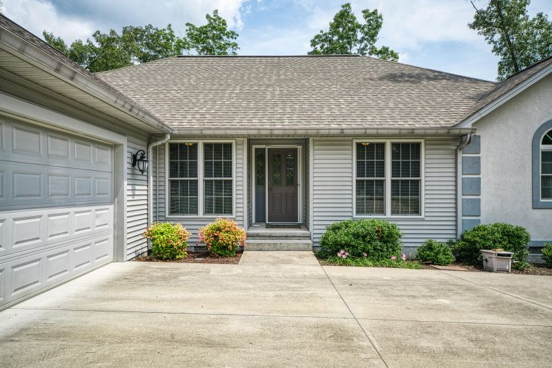 144 Cappshire Dr, Fairfield Glade, TN 38558