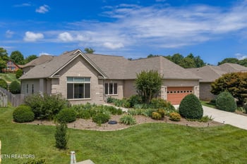 144 Cheeskogili Way, Loudon, TN 37774