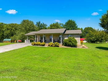 144 Cherokee Cir, Madisonville, TN 37354