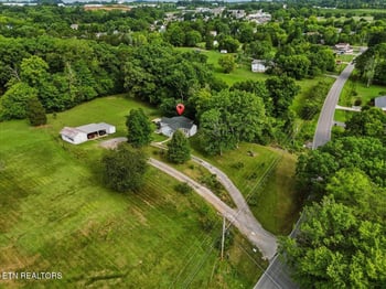 144 County Farm Rd, Friendsville, TN 37737