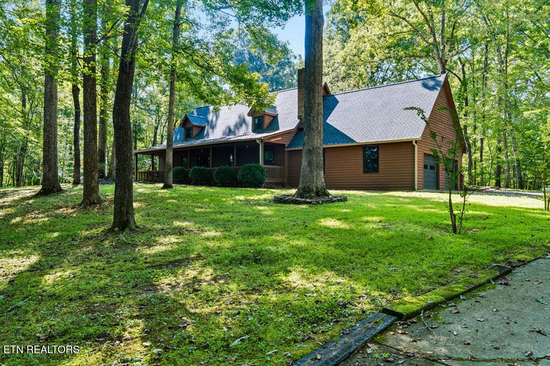 144 Cross Creek Ln, Kingston, TN 37763