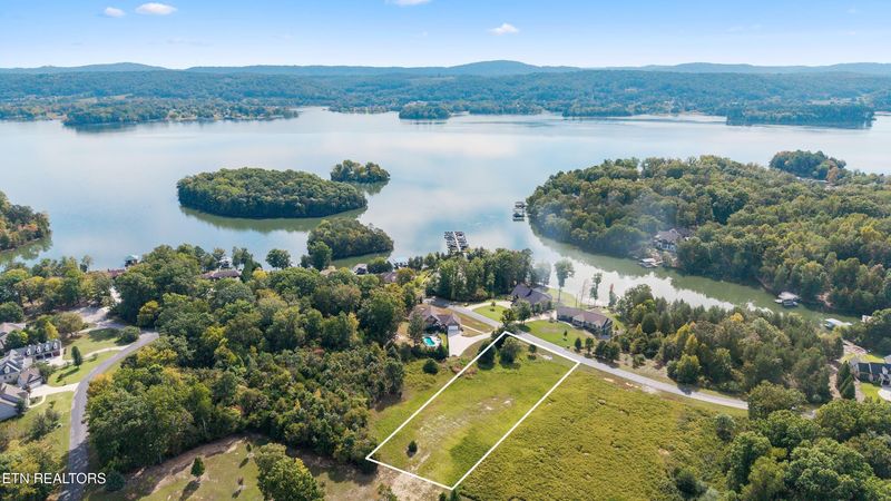 144 E Shore Dr, Rockwood, TN 37854