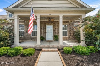 144 Hardinberry St, Oak Ridge, TN 37830