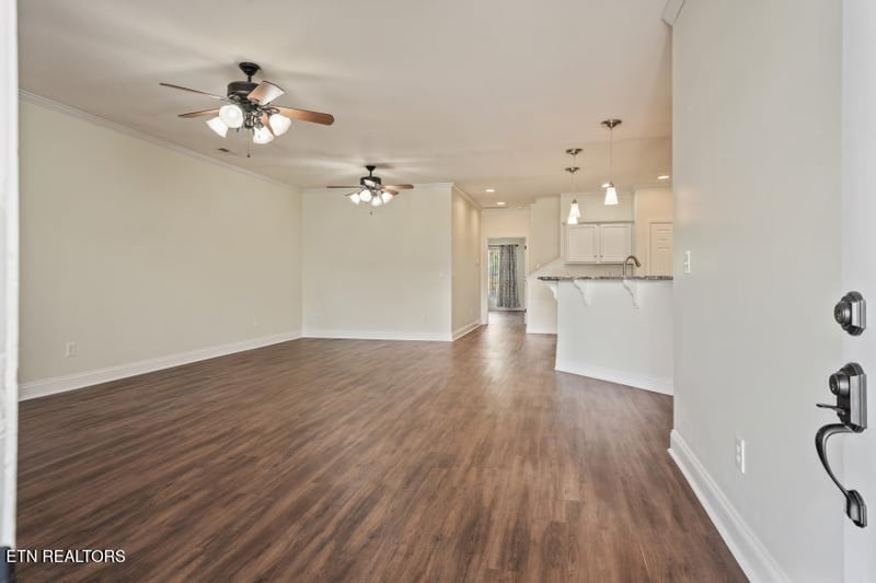 144 Hardinberry St, Oak Ridge, TN 37830