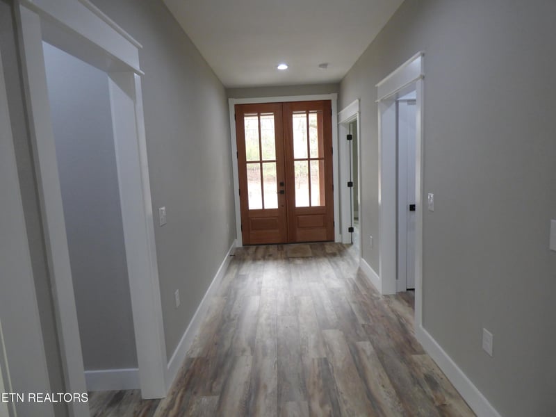 144 Hawes Cir, Crossville, TN 38558