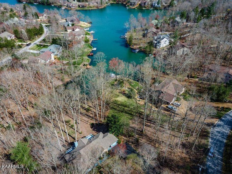 144 Lynhurst Dr, Crossville, TN 38558