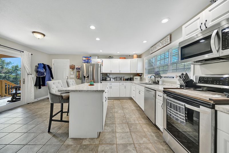 144 Marney Cove Rd, Kingston, TN 37763
