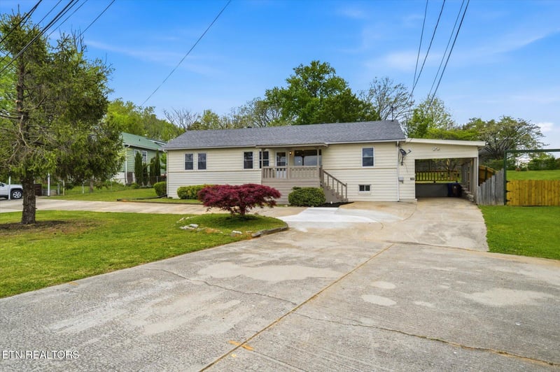 144 N Illinois Ave, Oak Ridge, TN 37830