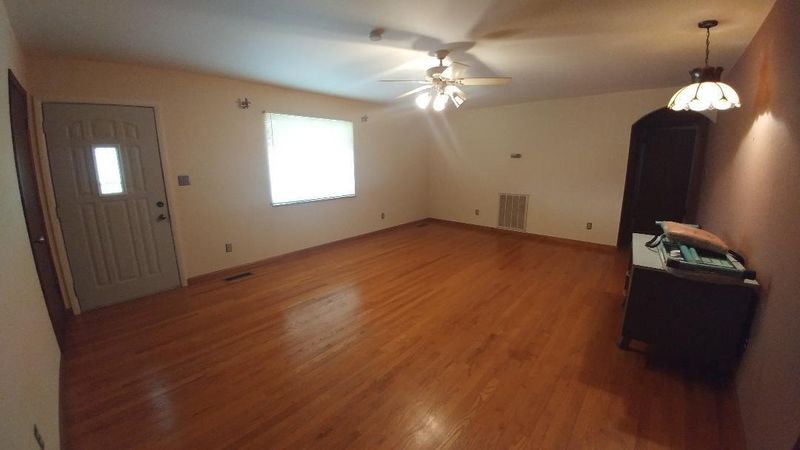 144 Poplar Creek Rd, Harriman, TN 37748