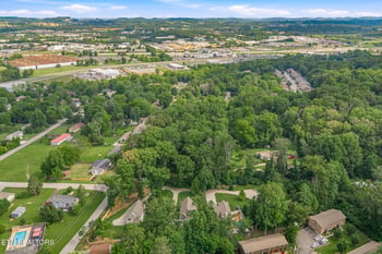 144 Wakefield Rd, Knoxville, TN 37922