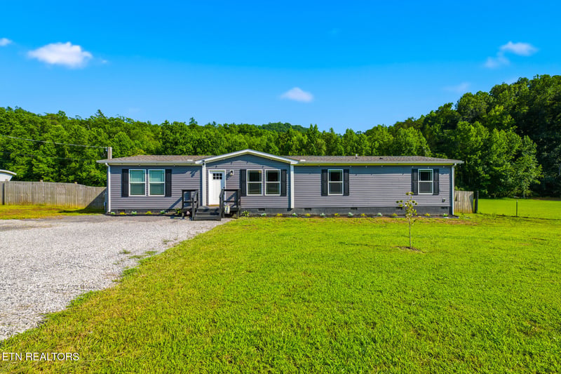 1440 Belltown Rd, Tellico Plains, TN 37385