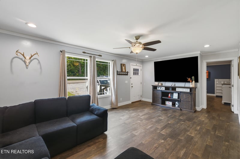 1440 Belltown Rd, Tellico Plains, TN 37385