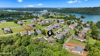 1440 Rarity Bay Pkwy, Vonore, TN 37885
