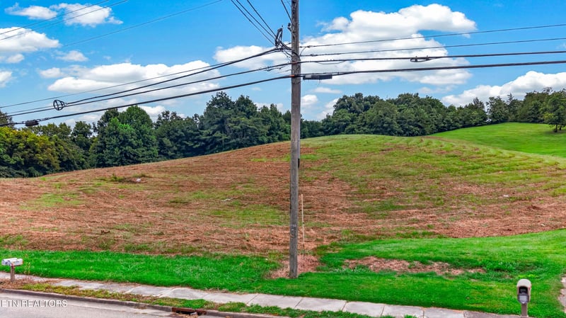 1441 Sulphur Springs Rd, Morristown, TN 37813