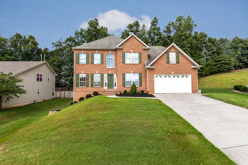 1441 Wineberry Rd, Powell, TN 37849