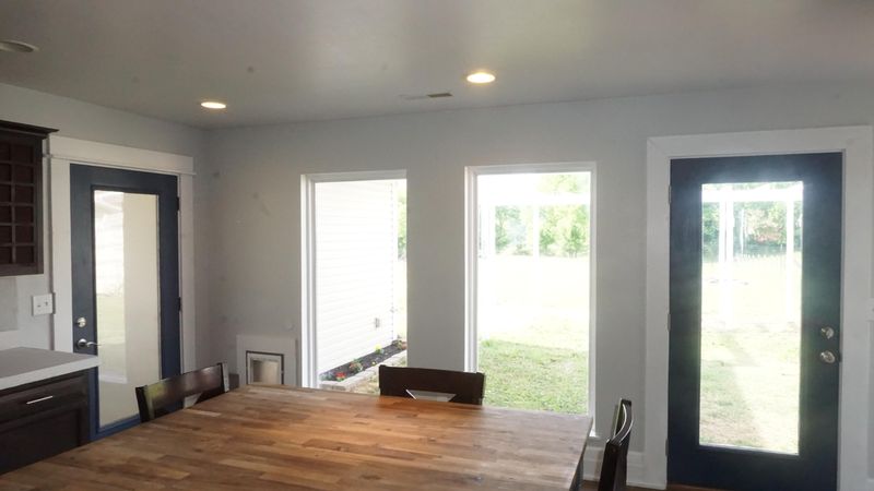 1442 River Dance Ln, Sevierville, TN 37876