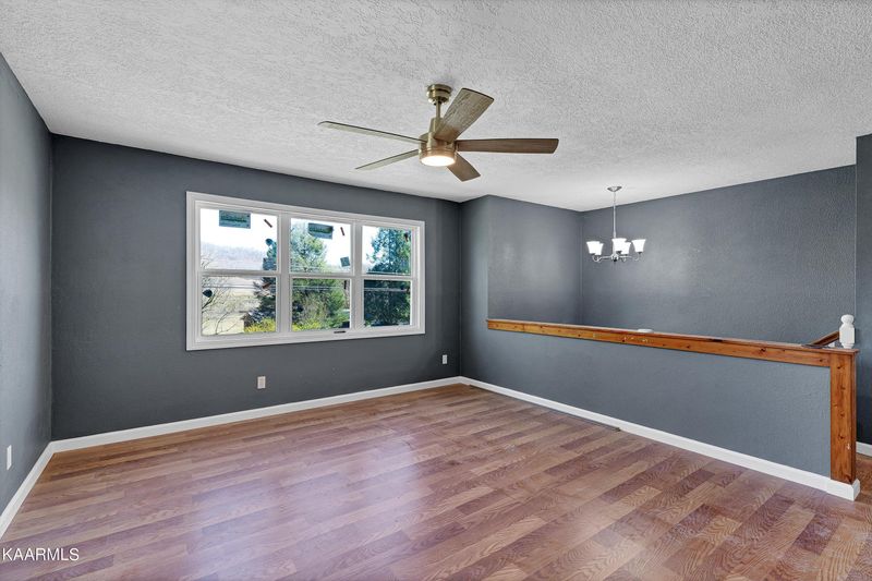 1442 Swan Pond Cir Rd, Harriman, TN 37748