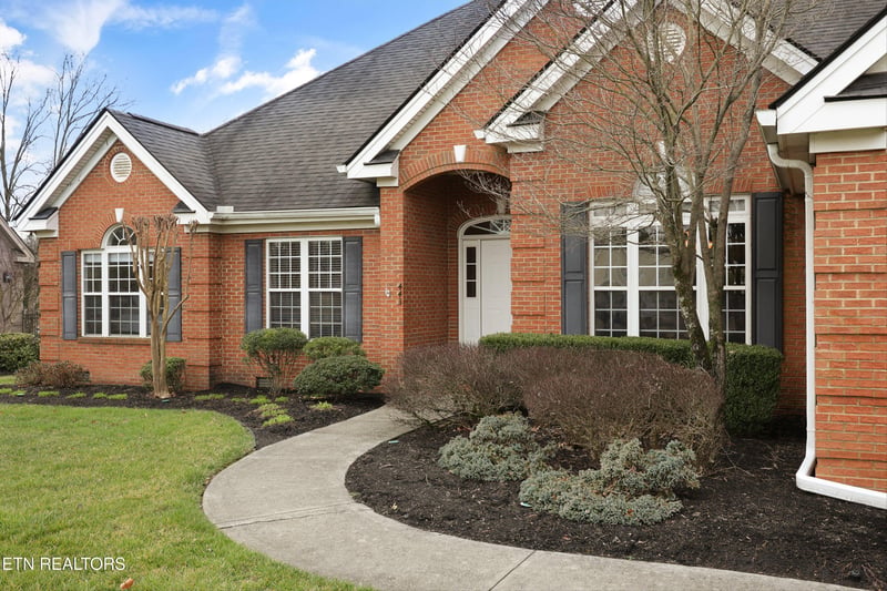 1443 Aberdeen Dr, Alcoa, TN 37701