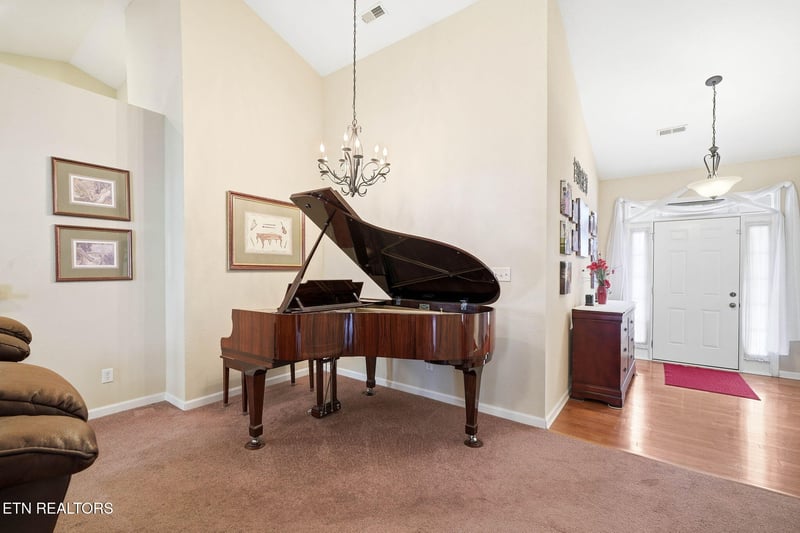 1444 Graybrook Ln, Knoxville, TN 37920