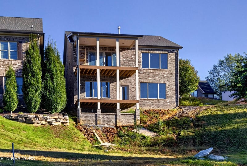 1447 Le Conte Vista Way, Knoxville, TN 37919