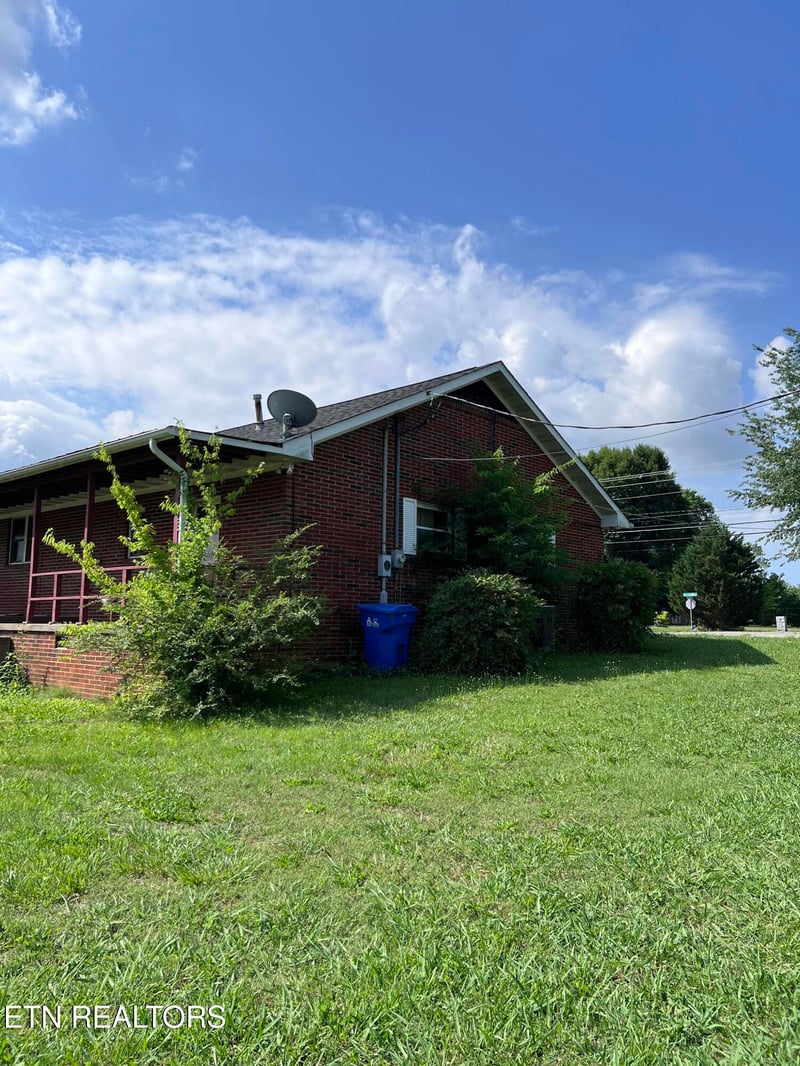14481448B Louisville Rd, Alcoa, TN 37701