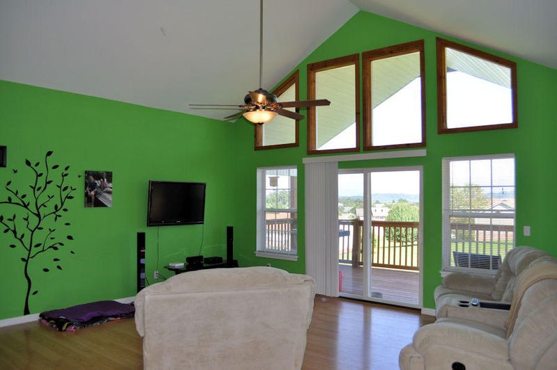 1449 Benjamin Blvd, Sevierville, TN 37876