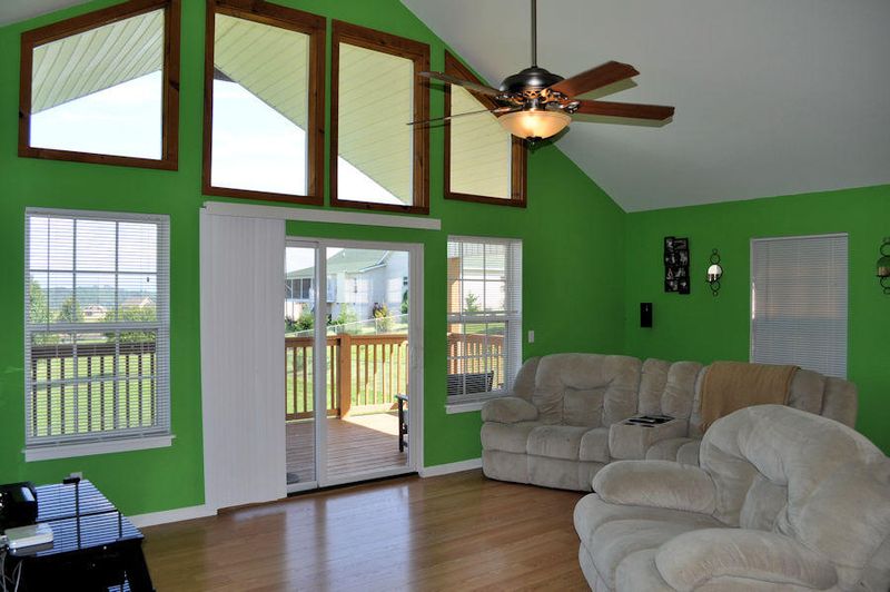1449 Benjamin Blvd, Sevierville, TN 37876