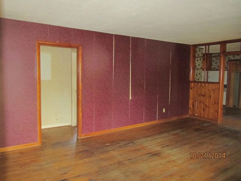 145 Beaver Creek Ln, Powell, TN 37849
