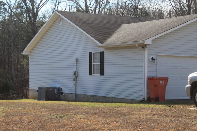 145 County Road 208, Athens, TN 37303