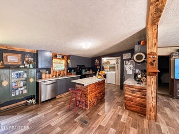 145 County Road 295 Rd, Niota, TN 37826