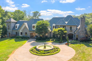 145 Deerfield Ln, Lenoir City, TN 37772