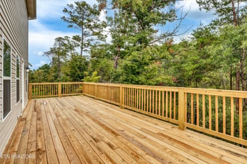 145 Eleanor Davis Dr, Maryville, TN 37804