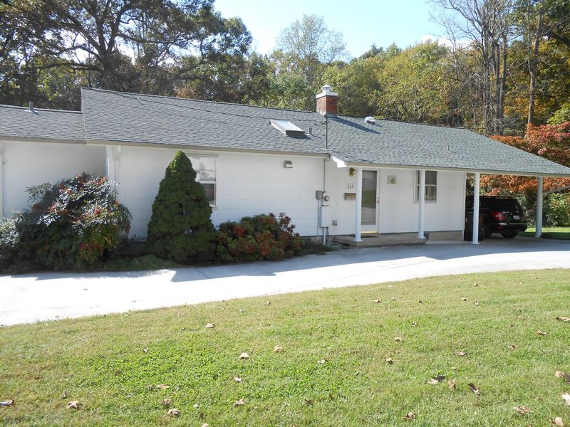 145 Georgia Ave, Oak Ridge, TN 37830