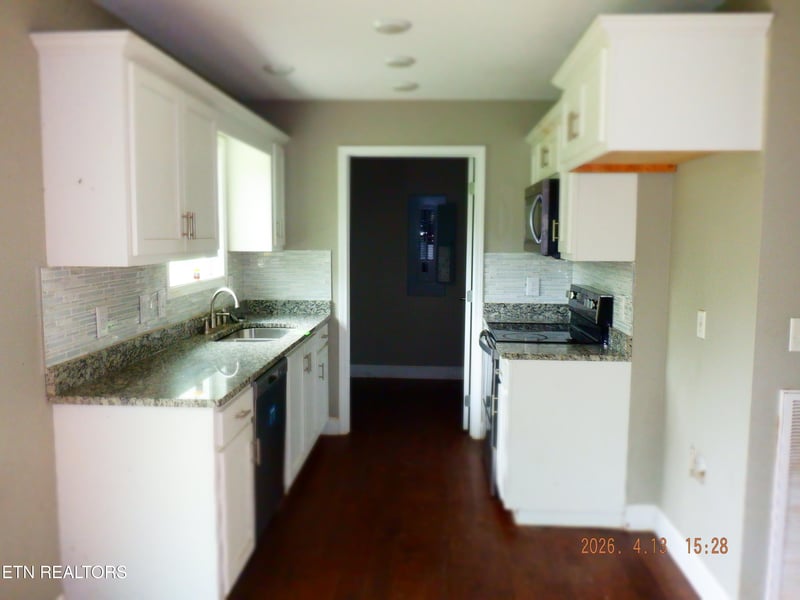145 Harper Ln, Crossville, TN 38555