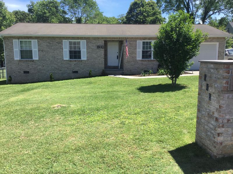 145 Meadowview Ln, Powell, TN 37849