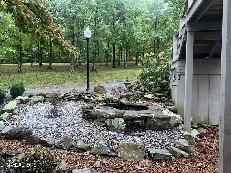 145 Moytoy Rd #103, Crab Orchard, TN 37723