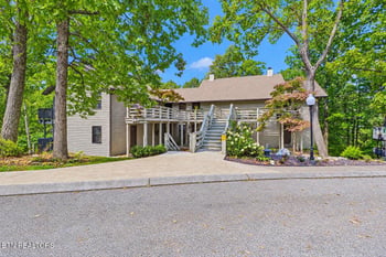 145 Moytoy Rd #206, Crab Orchard, TN 37723