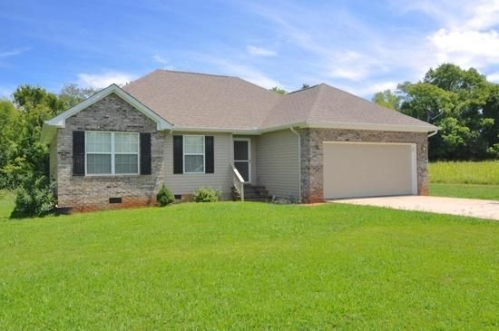 145 Sikwa Trl, Vonore, TN 37885