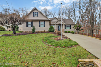 145 Trentwood Dr, Fairfield Glade, TN 38558