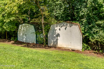 145 Van Stowe Rd, Harriman, TN 37748