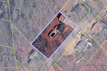 145 Van Stowe Rd, Harriman, TN 37748