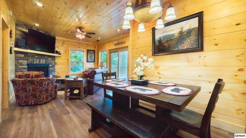 1450 Eagle Cloud Way, Sevierville, TN 37862