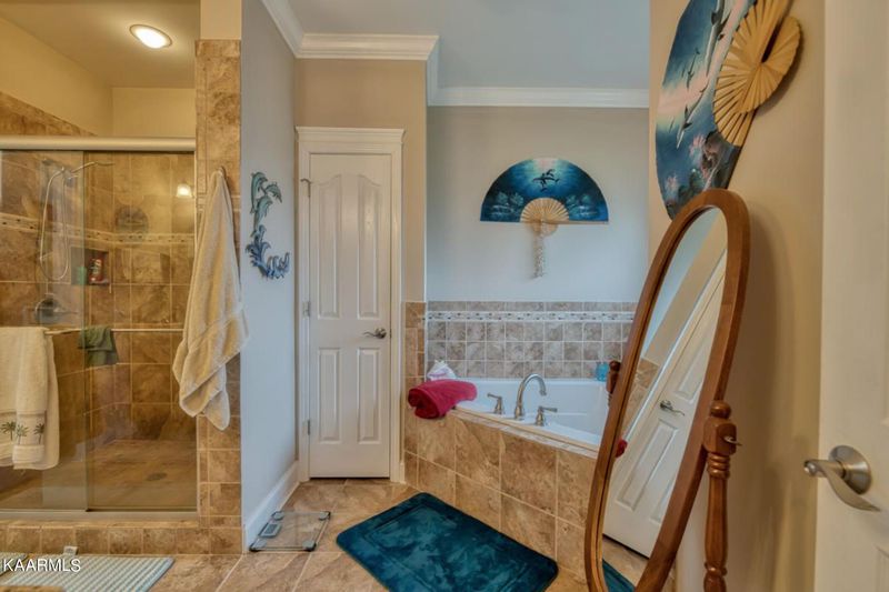 1451 Avery Ln, Sevierville, TN 37862